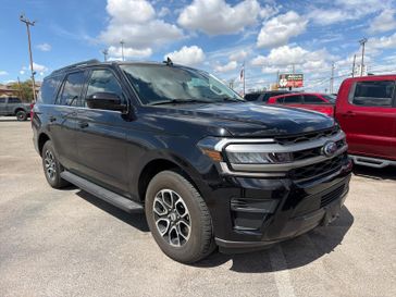 Used 2024 Ford Expedition XLT