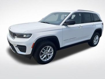 2025 Jeep Grand Cherokee Laredo2025 Jeep Grand Cherokee Laredo X 4x4