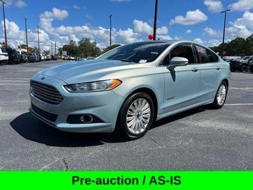 Used 2014 Ford Fusion Hybrid SE
