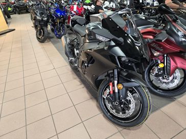 2025 KAWASAKI NINJA Z10R BLACK 