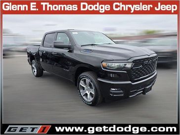 2025 RAM 1500 Tradesman Crew Cab 4x2 5'7' Box