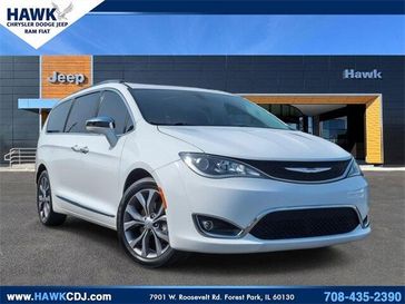 Used 2019 Chrysler Pacifica Limited