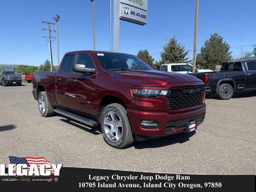 2025 RAM 1500 Tradesman Quad Cab 4x4 6'4' Box