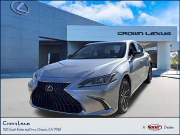 2025 Lexus ES 300h