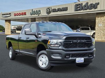 2024 RAM 2500 Tradesman Crew Cab 4x4 8' Box