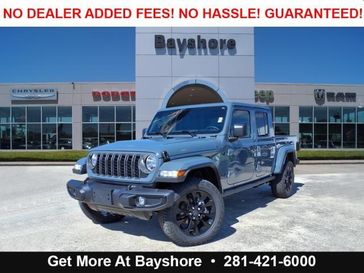 2025 Jeep Gladiator Nighthawk 4x4