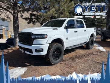 New 2025 RAM 1500 Big Horn Crew Cab 4x4 5'7' Box