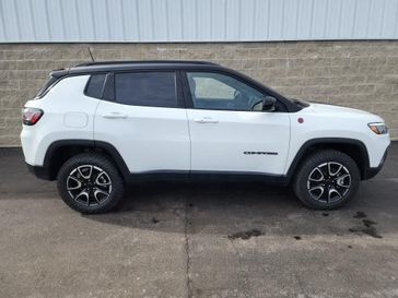 2025 Jeep Compass Trailhawk 4x4