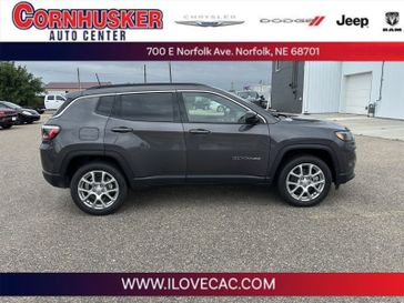 2024 Jeep Compass Latitude Lux