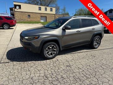 Used 2020 Jeep Cherokee Trailhawk