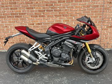 2022 Triumph Speed Triple 1200 RR 