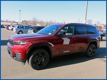 New 2025 Jeep Grand Cherokee Limited