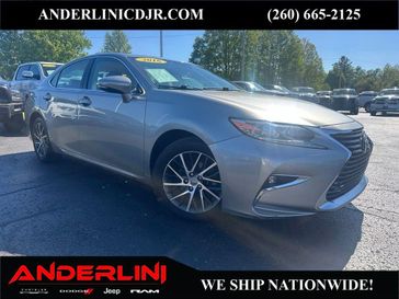 2016 Lexus ES 350 350's photo