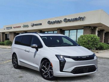 New 2027 Chrysler Pacifica Pinnacle