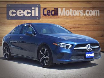 2022 Mercedes-Benz A 220 220