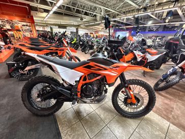 New 2025 KTM 350 XC-F 