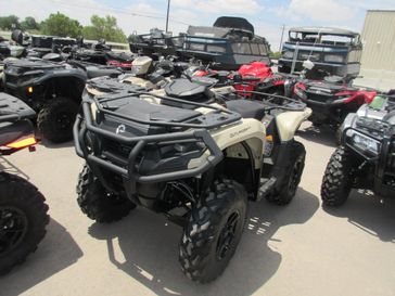 NEW 2026 CAN-AM OUTLANDER PRO XU HD7 