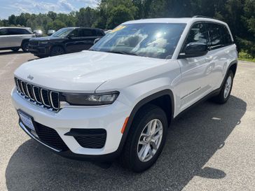New 2026 Jeep Grand Cherokee Laredo X 4x4