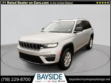 Used 2023 Jeep Grand Cherokee Limited 4x4