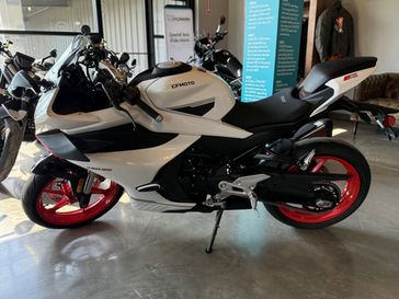 New 2025 CFMOTO 450SS 