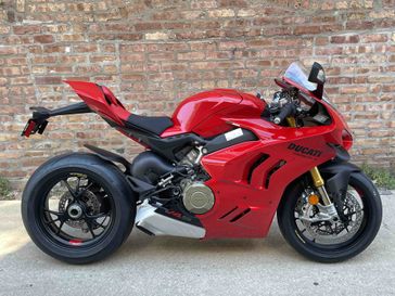 2024 Ducati Panigale V4 S 