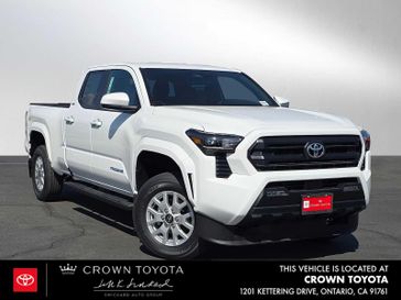 New 2025 Toyota Tacoma SR5