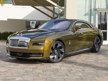 2024 Rolls-Royce   in a Chartreuse exterior color and Grace Whiteinterior. ROLLS-ROYCE MOTOR CARS ORANGE COUNTY (949) 523-3061 rolls-roycemotorcarsoc.com 