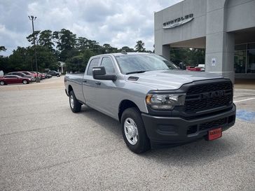 2024 RAM 2500 Tradesman Crew Cab 4x2 8' Box