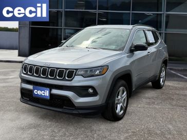 Used 2024 Jeep Compass Latitude