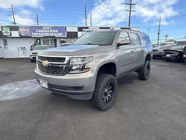2018 Chevrolet Suburban 4d SUV 4WD LS