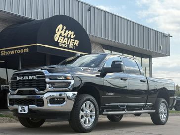 New 2026 RAM 2500 Big Horn Crew Cab 4x4 6'4' Box