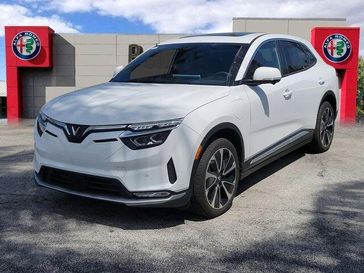 2025 Vinfast VF 8 Plus AWD 87.7 kWh