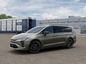 New 2027 Chrysler Pacifica Limited Awd