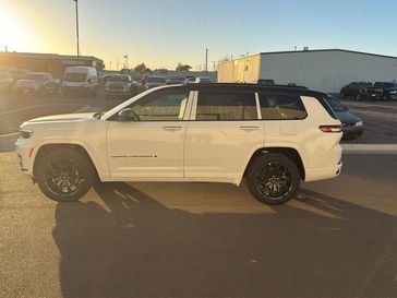 New 2025 Jeep Grand Cherokee L Summit 4x4