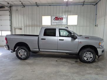 2024 RAM 2500 Tradesman Crew Cab 4x4 6'4' Box