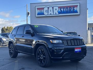 2017 Jeep Grand Cherokee Laredo