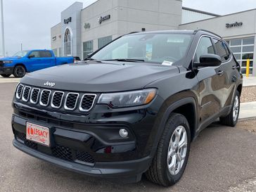 New 2025 Jeep Compass Latitude 4x4