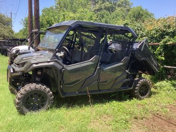 2024 Honda PIONEER 10006 DELUXE CREW