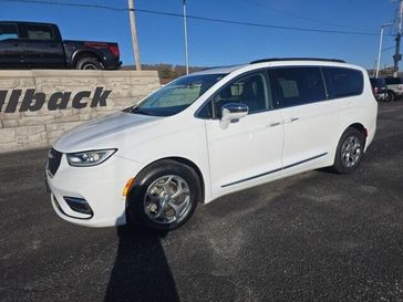 2022 Chrysler Pacifica Limited