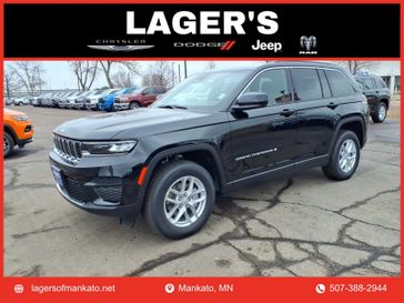 New 2026 Jeep Grand Cherokee Laredo 4x4