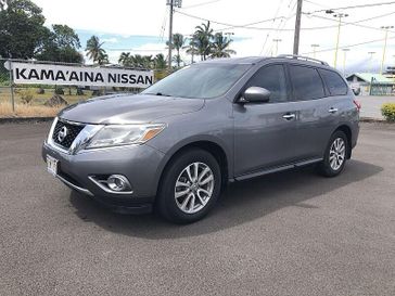 2015 Nissan Pathfinder 4d SUV 4WD SV