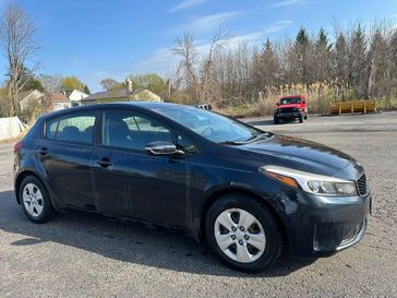 2017 Kia Forte5 LX