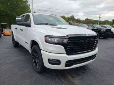 2025 RAM 1500 Laramie Crew Cab 4x4 5'7' Box