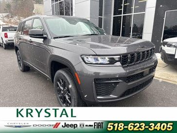 New 2026 Jeep Grand Cherokee L Laredo Altitude 4x4