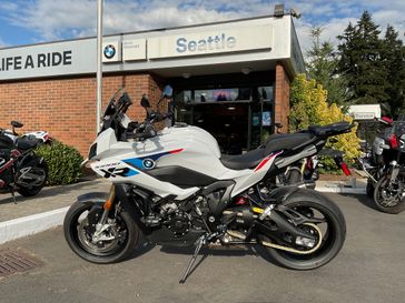 2026 BMW S 1000 XR