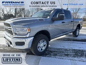 2024 RAM 3500 Tradesman Crew Cab 4x4 6'4' Box