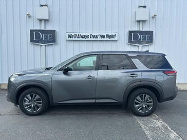 Used 2023 Nissan Pathfinder S