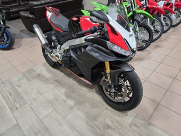 USED 2024 APRILIA RSV4 1100 
