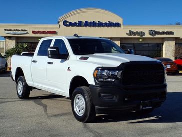 2024 RAM 2500 Tradesman Crew Cab 4x4 6'4' Box