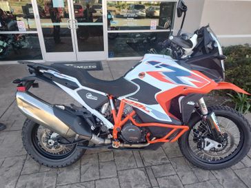 2024 KTM 1290 SUPER ADVENTURE R